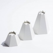 VOLCANO CANDLE HOLDER - WHITE